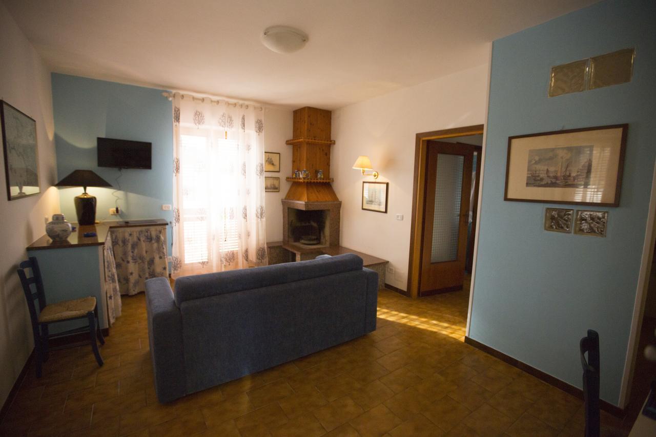 Appartamento In Villa Valentini, Fronte Mare, Giardino E Parcheggio Privato, Wifi, Dotato Di Tutti I Confort, Nel Golfo Di Gaeta Minturno Dış mekan fotoğraf